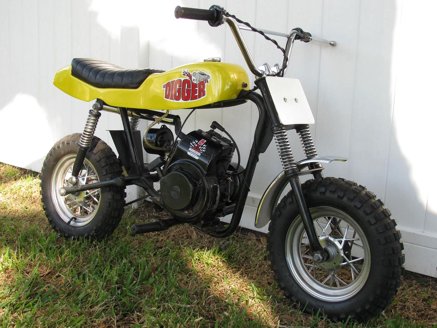 early 70's mini bike need some help and advice